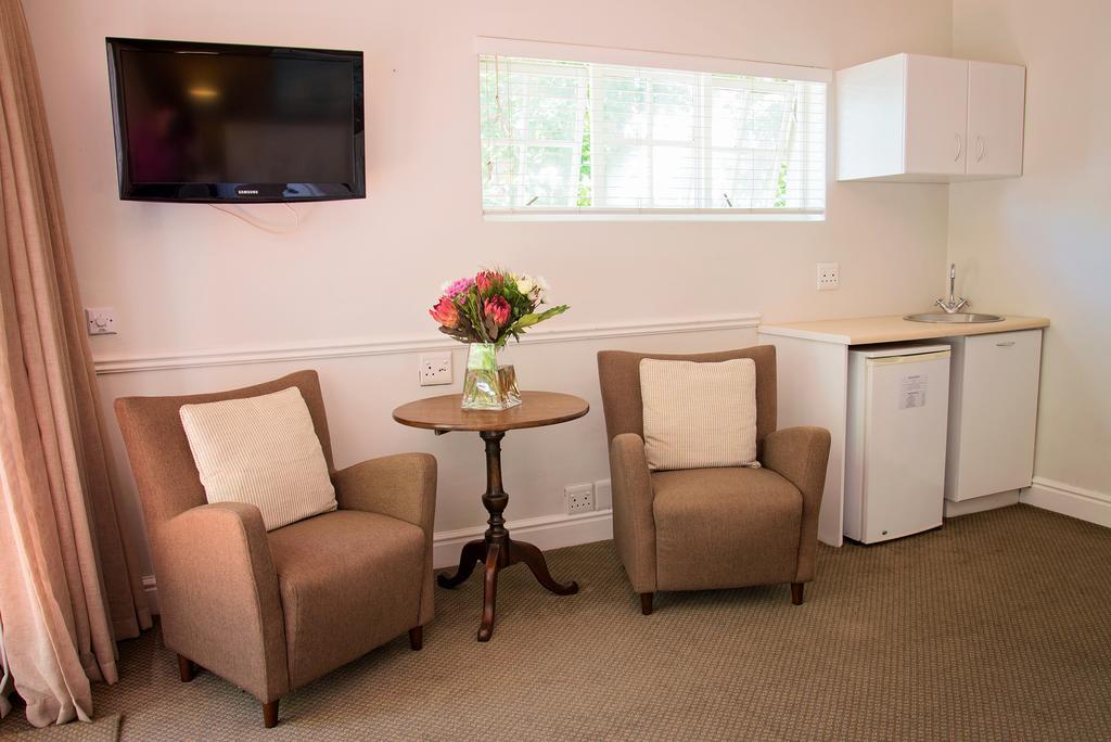 First Avenue Guesthouse Port Elizabeth Esterno foto